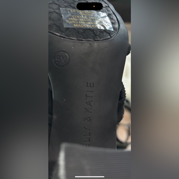 Kelly & Katie Rhinestone Sandals - Picture 4 of 5